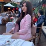 Alev-alev orijinal resimli kadın öznur