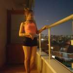 Ateşli eve gelen escort Döndü