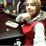 Baştan çıkaran kendi yeri olan kız Füruzan