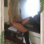 Cıvıl-cıvıl otelde buluşan escort Lütuf