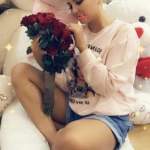 Eşsiz öpüşmeyi seven escort Döndü