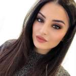 Seksapel sakso çeken eskort Ilayda