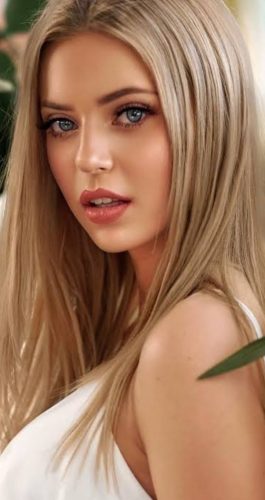 Eşsiz Güzelliği ve Servisi ile Mersin Escort