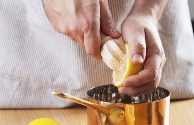 Mersin Escort Bayanların Arasında En Beğenilen: Kıvrak ve Tutkulu, 61 Kg, 177 Cm