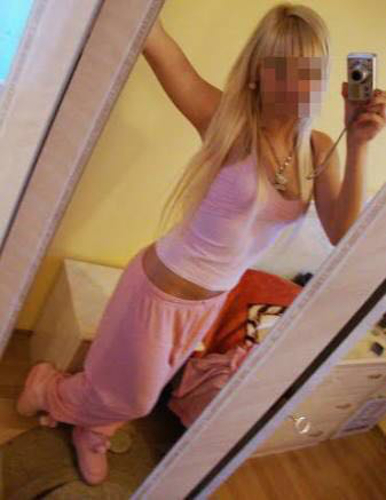 Mersin'in Çarpıcı Escortu Asuman: Endamı, Hizmetleri ve Ötesi